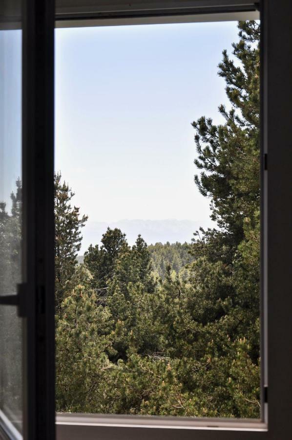 Airelles, Bel Appartement Cadre Naturel, Loggia Et Vue Montagne Font-Romeu-Odeillo-Via Dış mekan fotoğraf